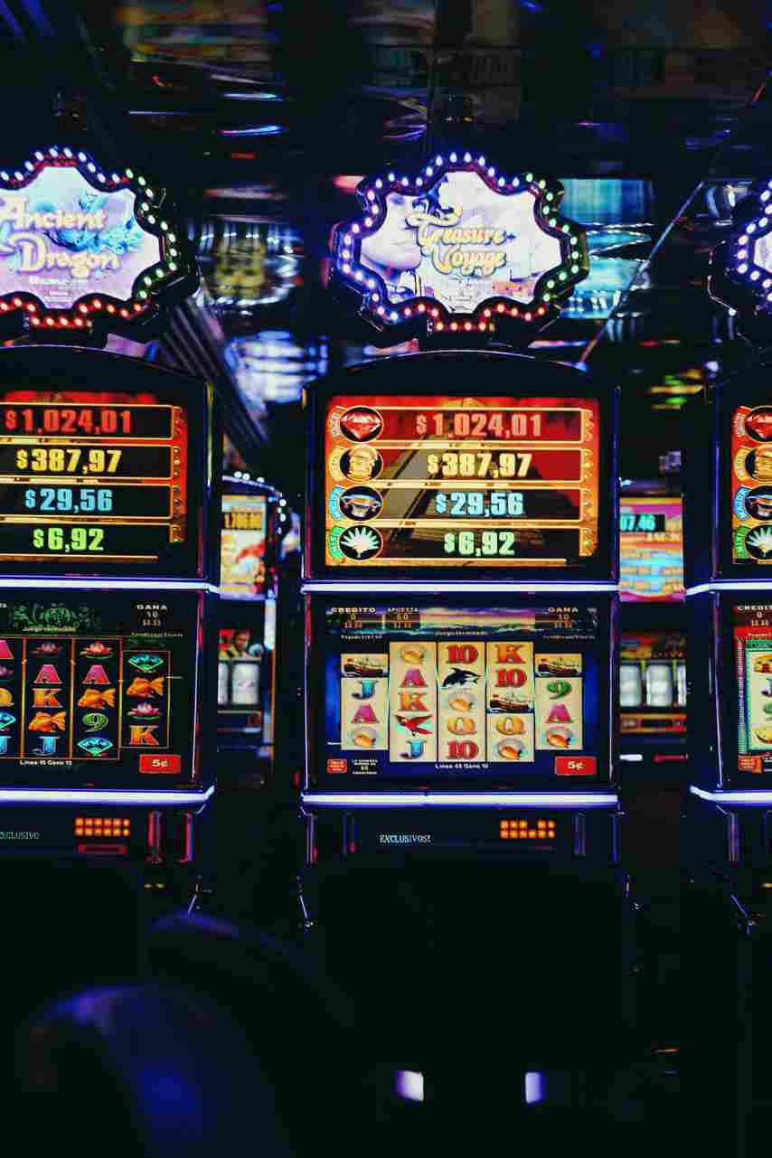 The Evolution of Online Casinos: From Basic Pixels to Immersive Metaverses